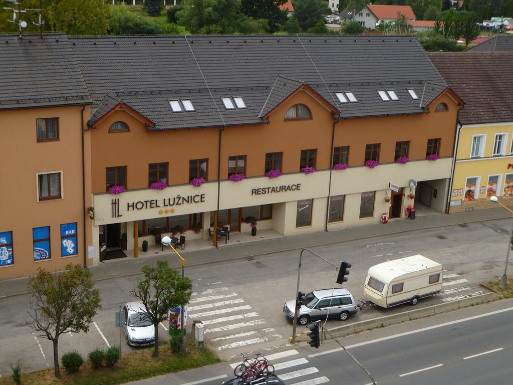Hotel Lužnice Planá nad Lužnicí Esterno foto